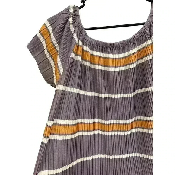 Entro Pleated Purple and Gold Striped off the Shoulder top Size S, Pre-Owned - Picture 4 of 7